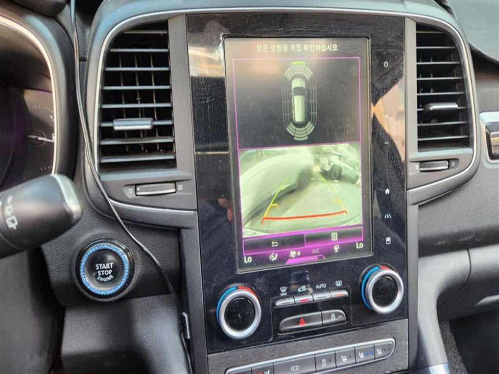 SAMSUNG QM6 - Vista 10