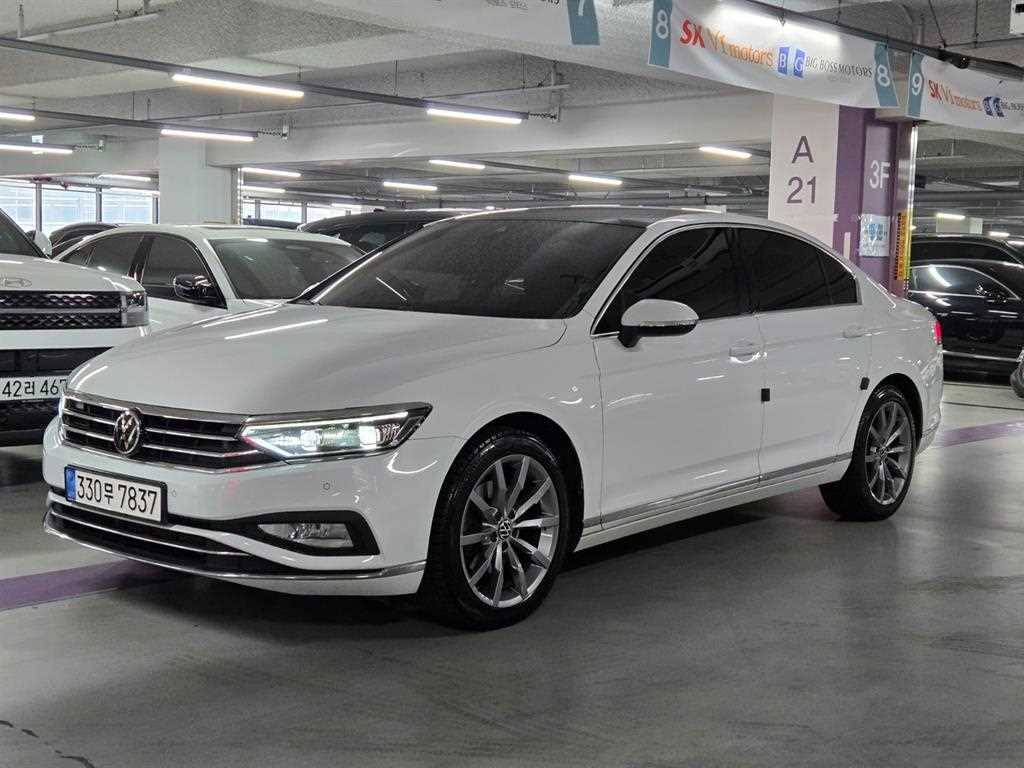 Volkswagen Passat 2022 Blanco - Importación desde Corea - HF Imports Iquique - Foto 1