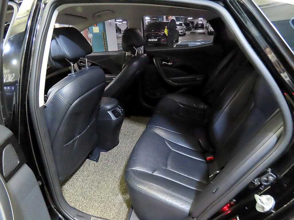 HYUNDAI Grandeur - Vista 7