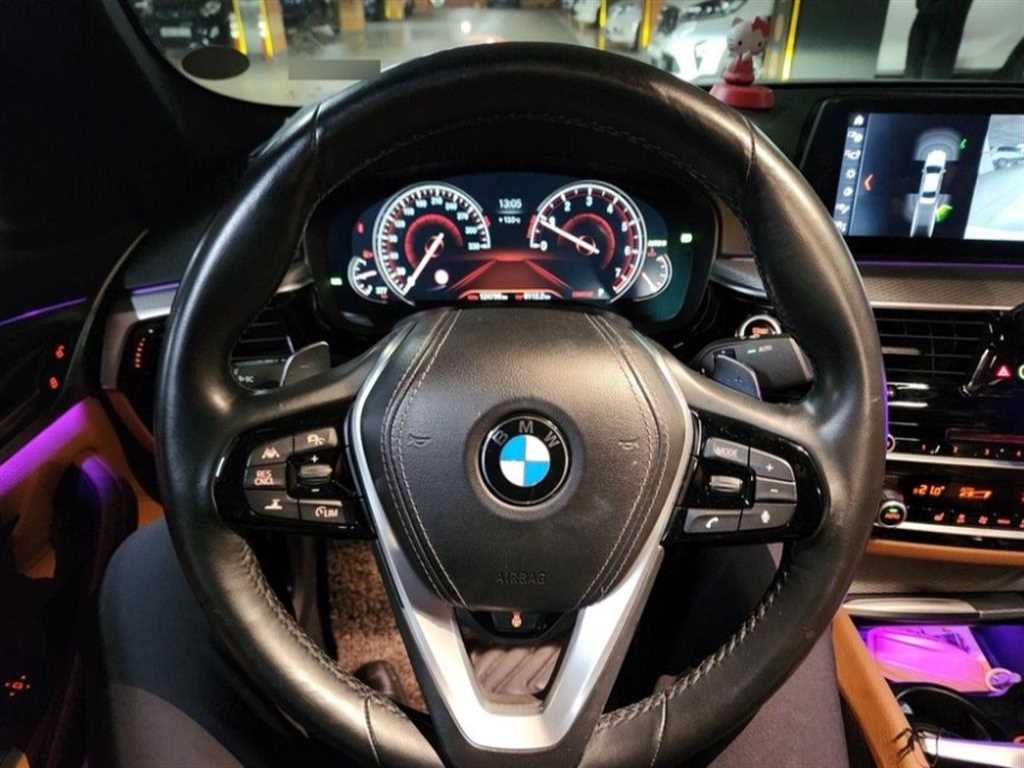 BMW 5 Series - Vista 7