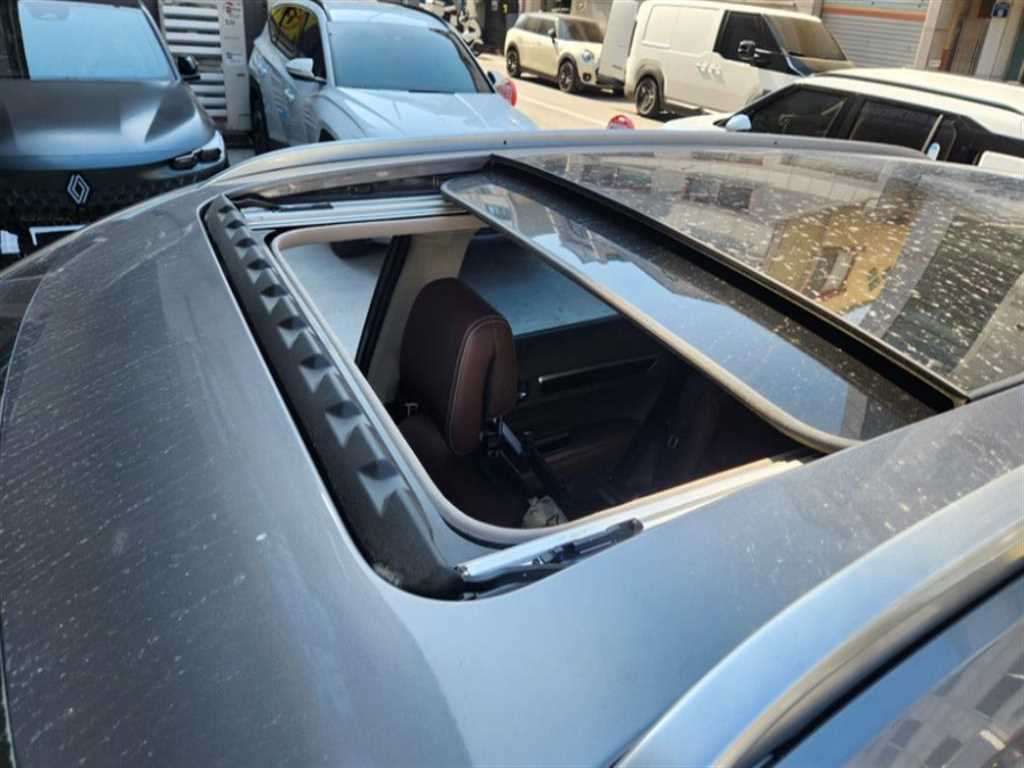 SAMSUNG QM6 - Vista 6