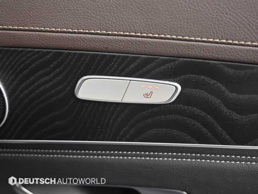 Mercedes Benz GLC Class 2018 Azul - Importación desde Corea - HF Imports Iquique - Foto 16