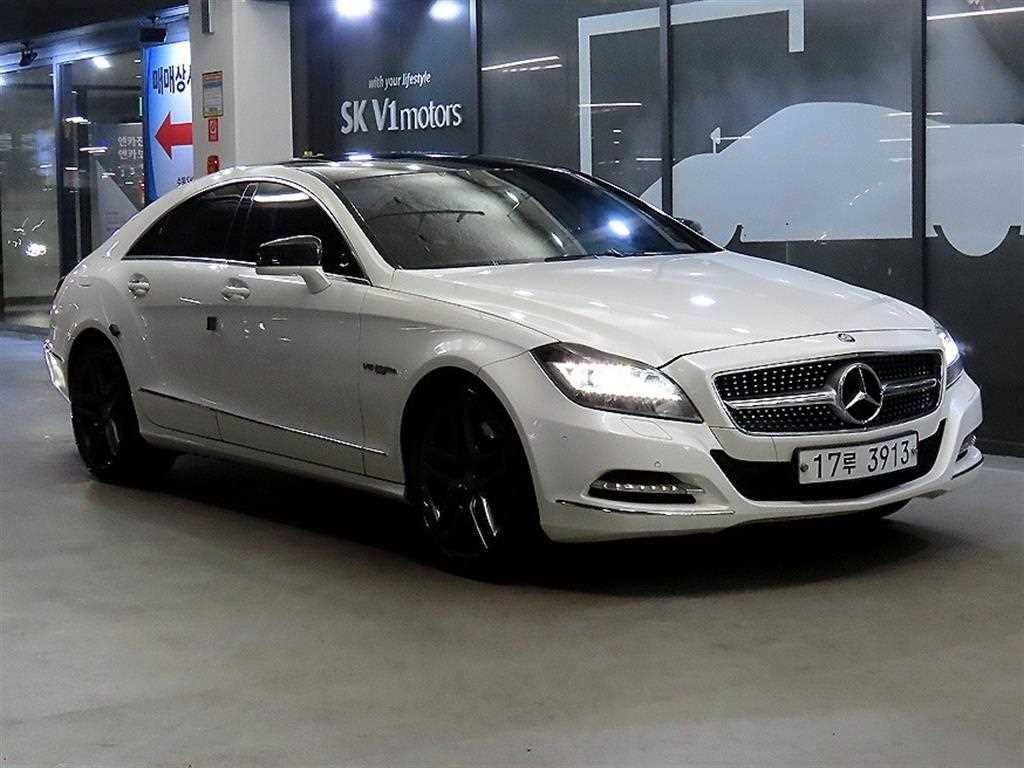 Mercedes Benz CLS Class - Vista 2