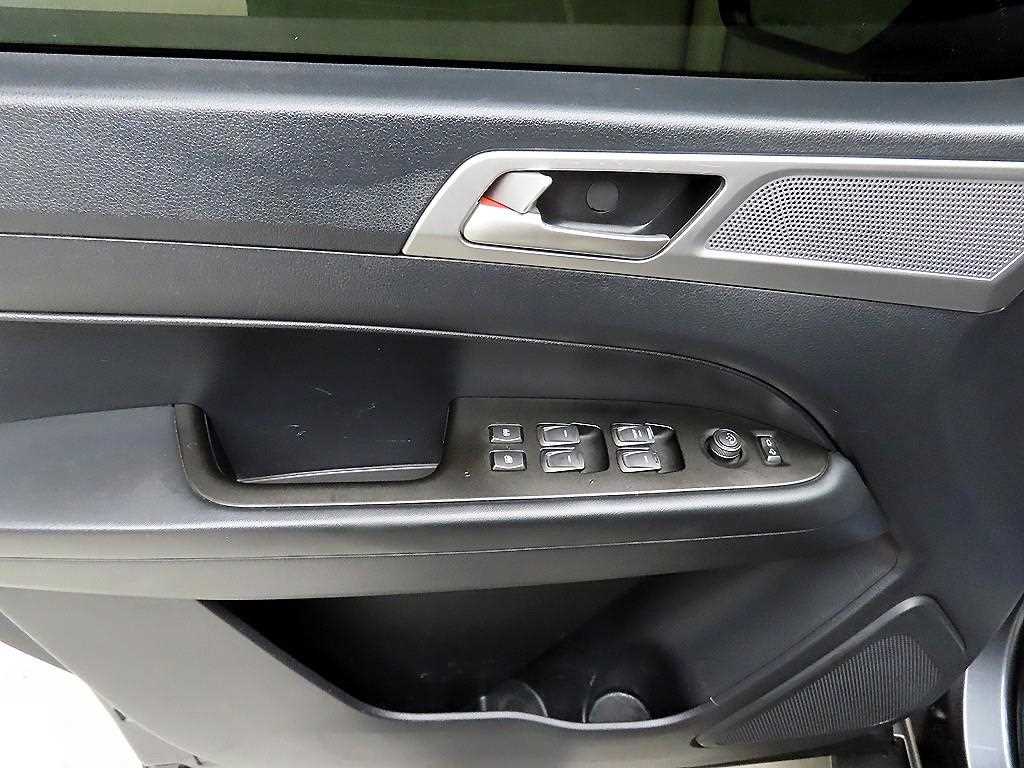 Ssangyong Rexton - Vista 11