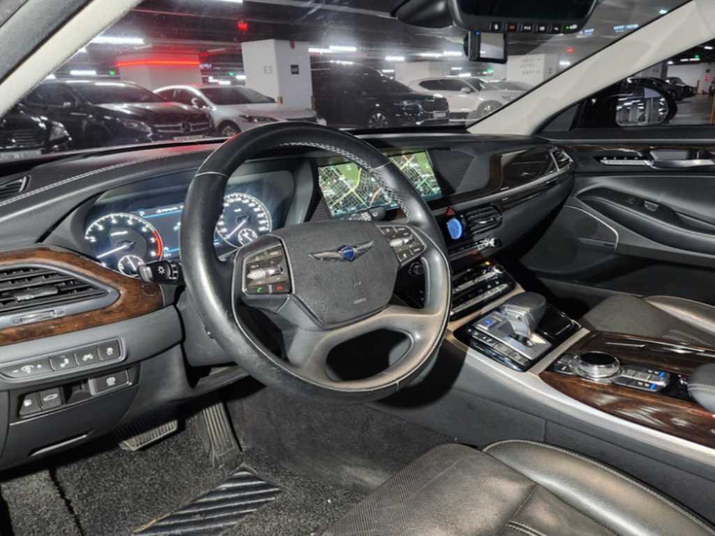 Genesis EQ900 - Vista 9