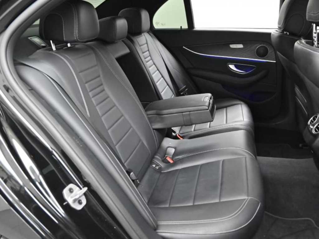 Mercedes Benz E class - Vista 12