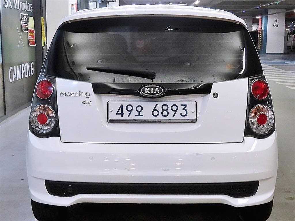 KIA Morning - Vista 5