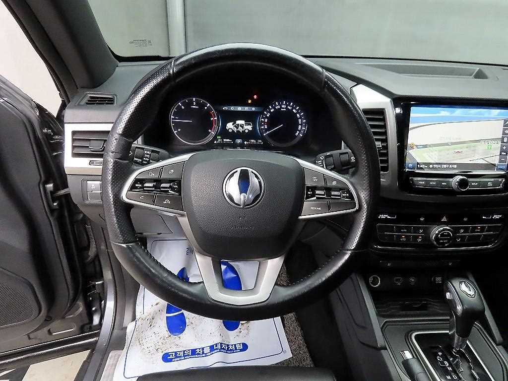 Ssangyong Rexton - Vista 9