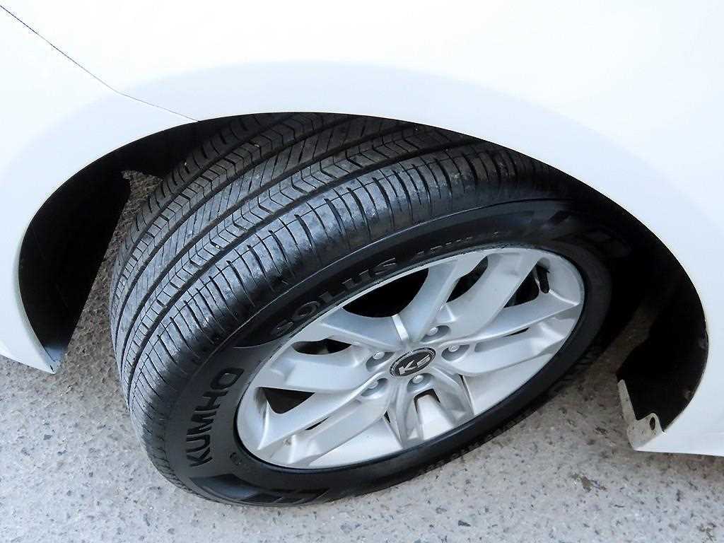 KIA K5 2011 Blanco - Importación desde Corea - HF Imports Iquique - Foto 19