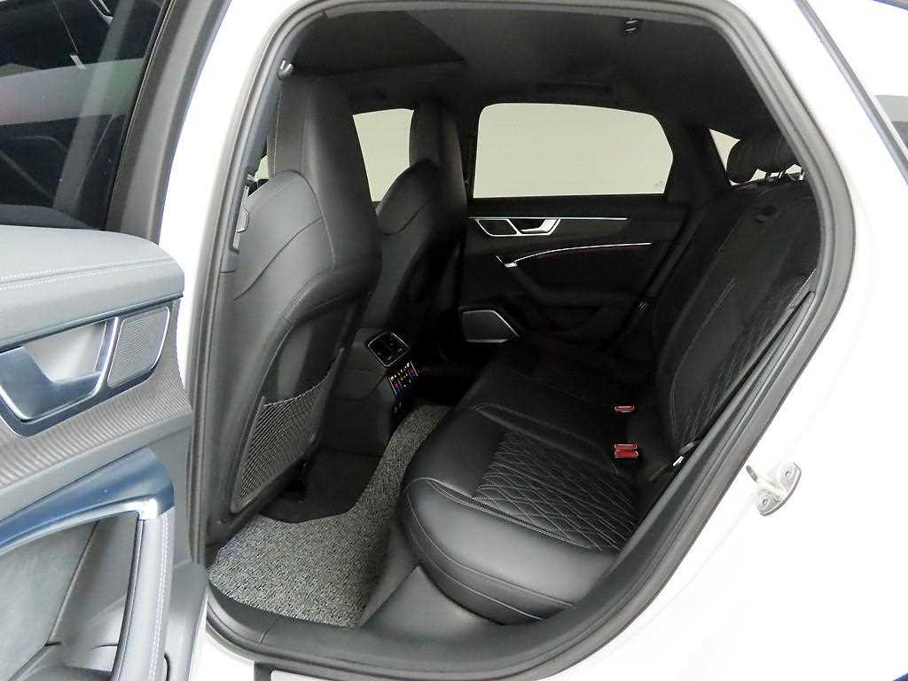 Audi S6 - Vista 12