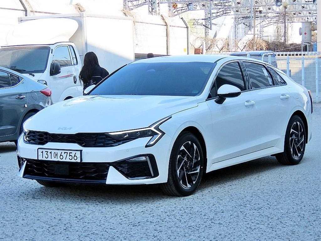 KIA K5 - Vista 2
