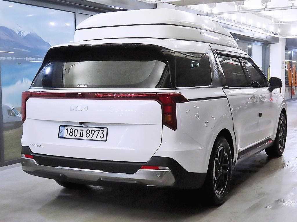 KIA Carnival - Vista 4