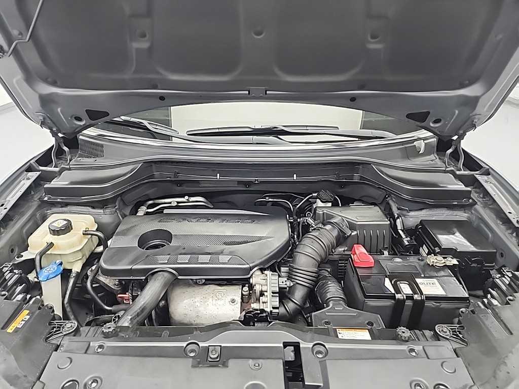 Ssangyong Tivoli - Vista 6