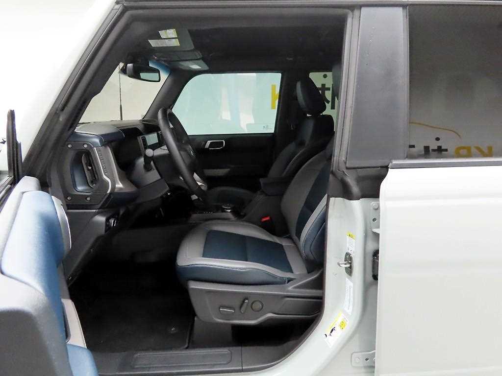 Ford Bronco 2023 Gris - Importación desde Corea - HF Imports Iquique - Foto 13