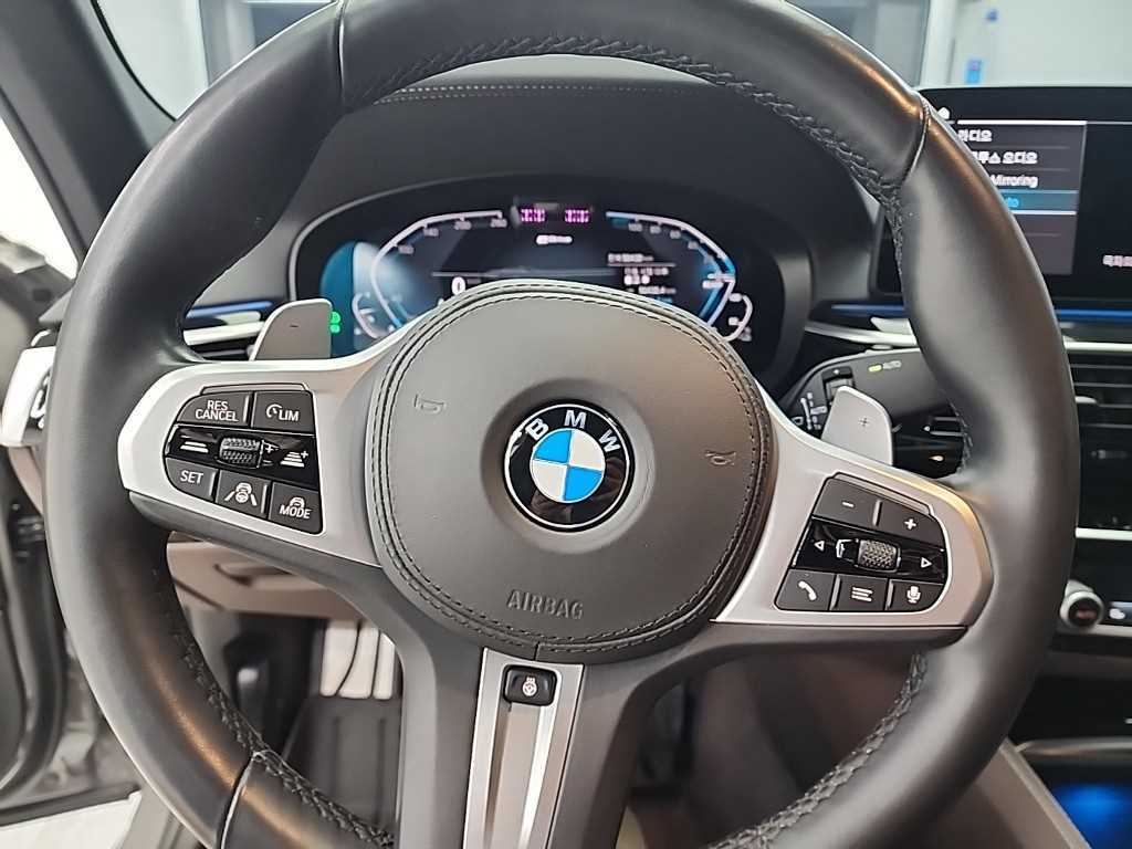 BMW 5 Series - Vista 9