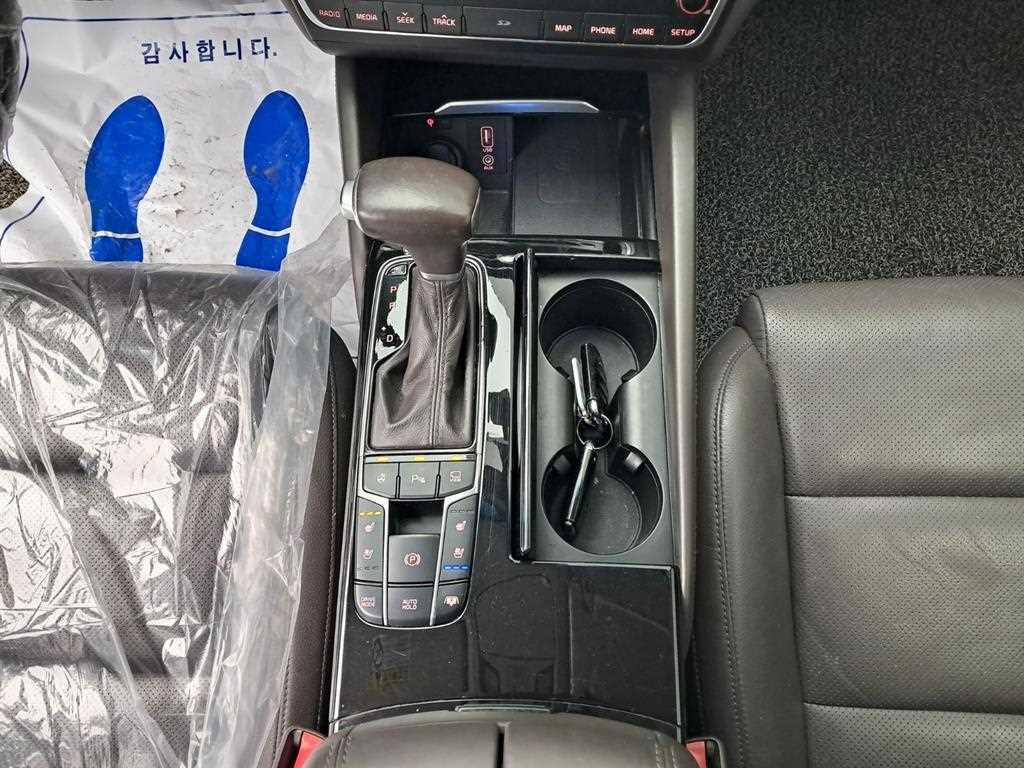 KIA K7 2017 Negro - Importación desde Corea - HF Imports Iquique - Foto 15