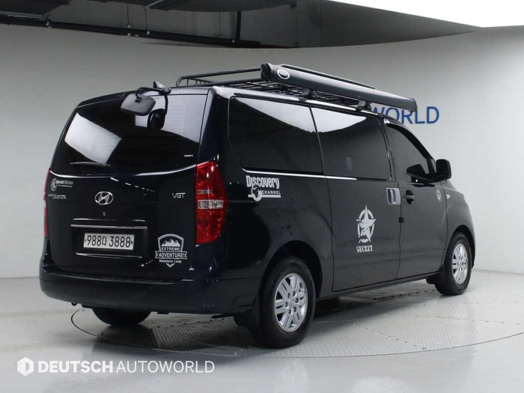 HYUNDAI Starex - Vista 2