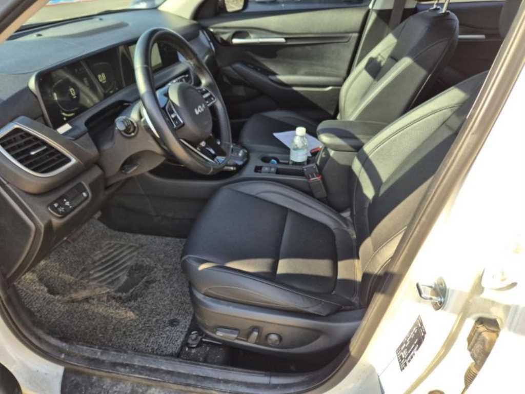 KIA Seltos 2024 Blanco - Importación desde Corea - HF Imports Iquique - Foto 13