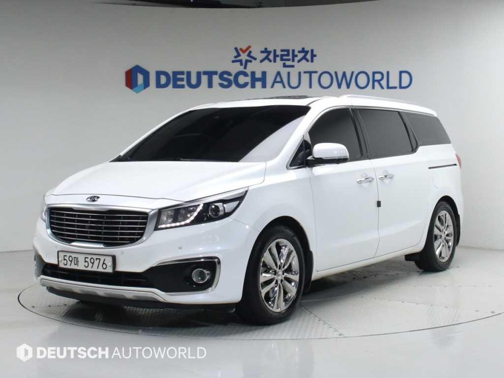 KIA Carnival 2016 Blanco - Importación desde Corea - HF Imports Iquique - Foto 1