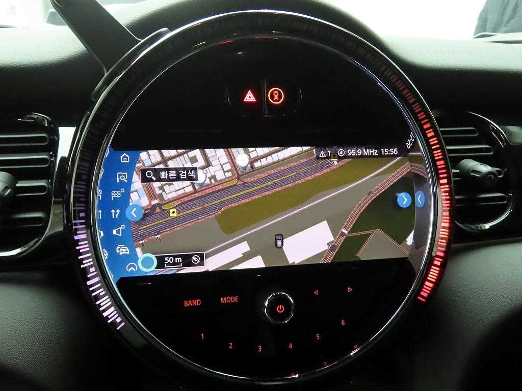 Mini Cooper Convertible - Vista 9