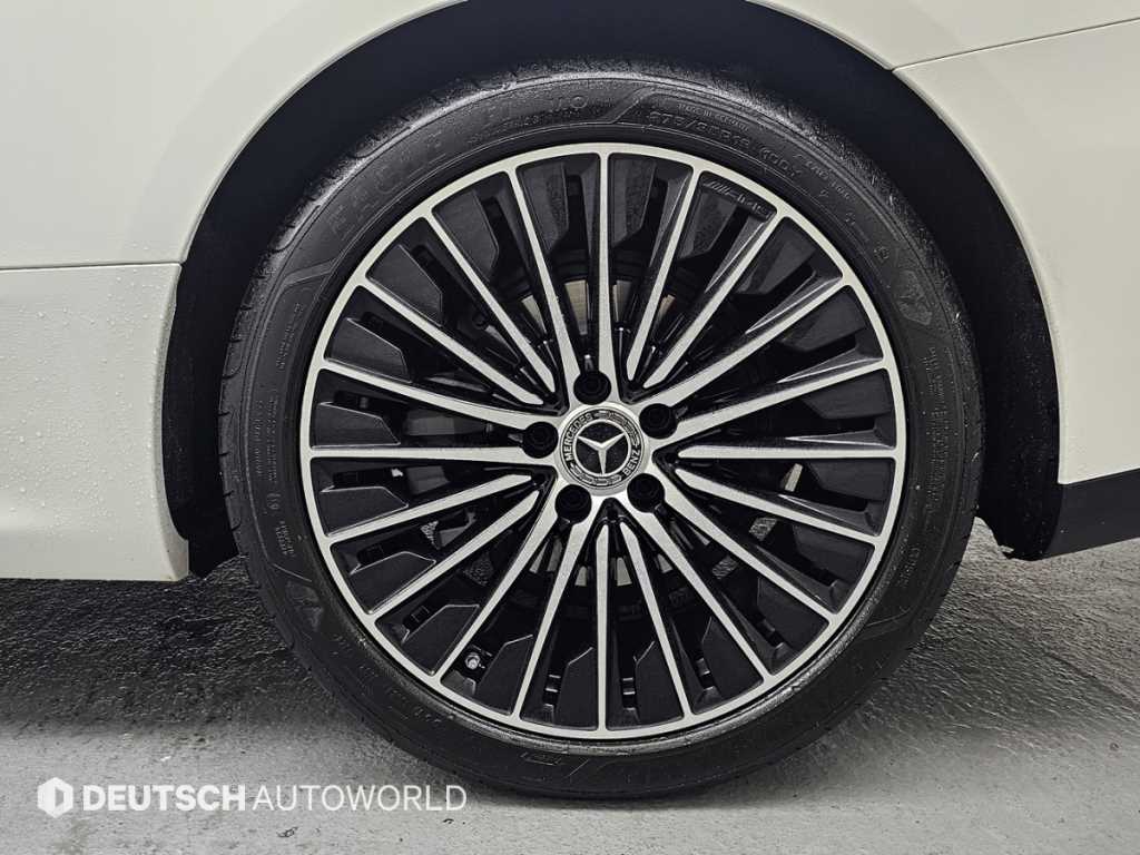 Mercedes Benz CLE Class - Vista 5