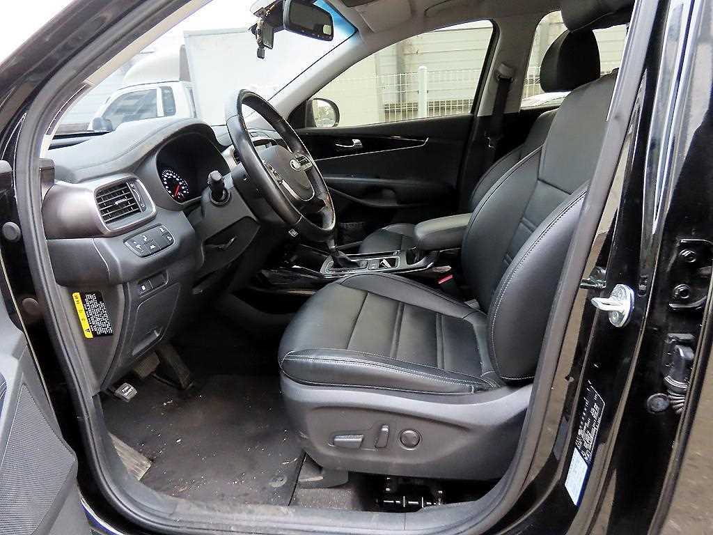 KIA Sorento - Vista 5
