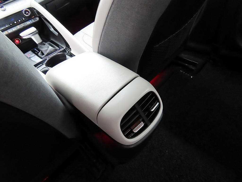 HYUNDAI Avante 2021 Negro - Importación desde Corea - HF Imports Iquique - Foto 18