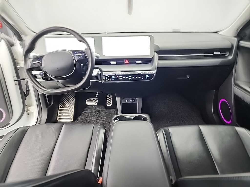HYUNDAI Ioniq 5 - Vista 7