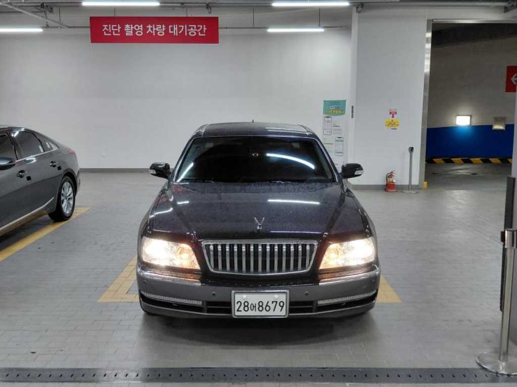 HYUNDAI Equus - Vista 3