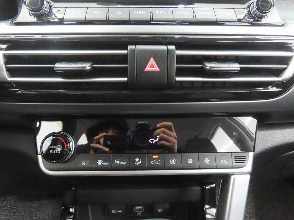 KIA Seltos - Vista 11