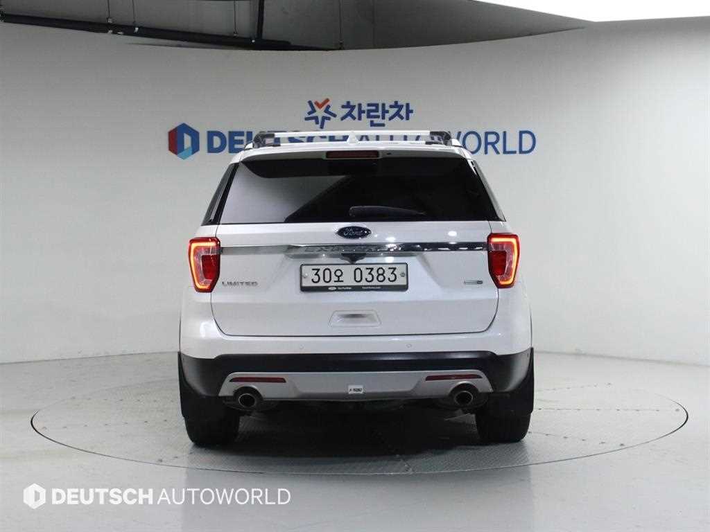 [포드]익스플로러 2.3 에코부스트 리미티드 4WD - миниатюра 4