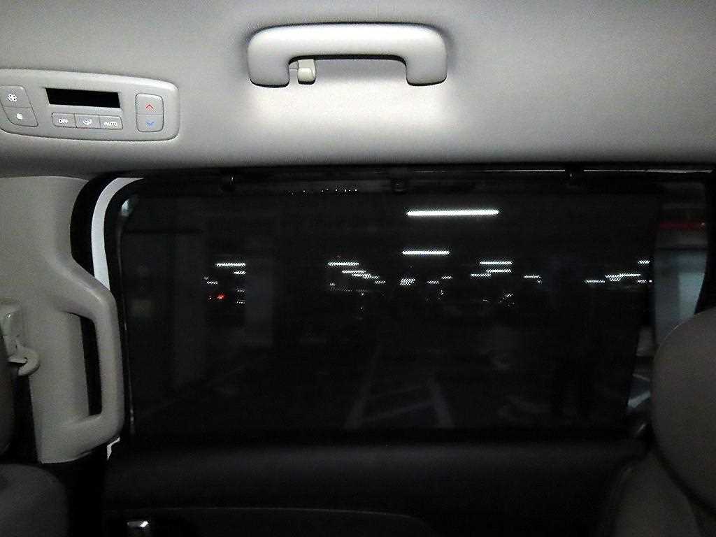 KIA Carnival 2024 Blanco - Importación desde Corea - HF Imports Iquique - Foto 13