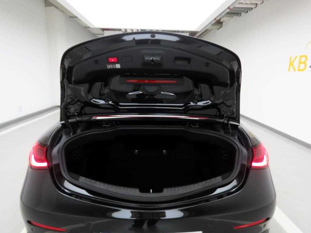 Mercedes Benz CLE Class 2025 Negro - Importación desde Corea - HF Imports Iquique - Foto 16