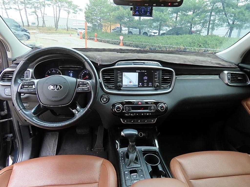 KIA Sorento - Vista 7