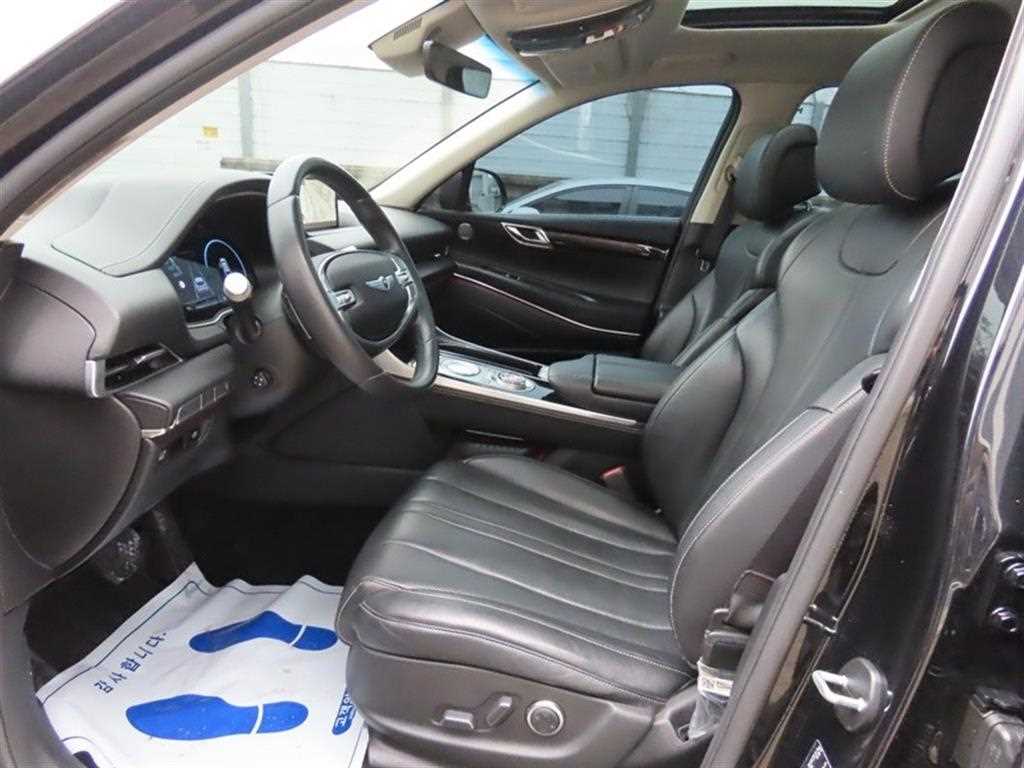 Genesis GV80 - Vista 6