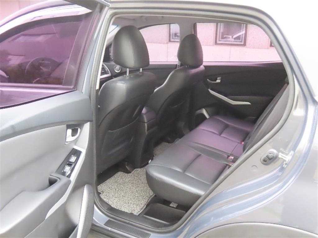 Ssangyong Korando 2017 Gris - Importación desde Corea - HF Imports Iquique - Foto 14