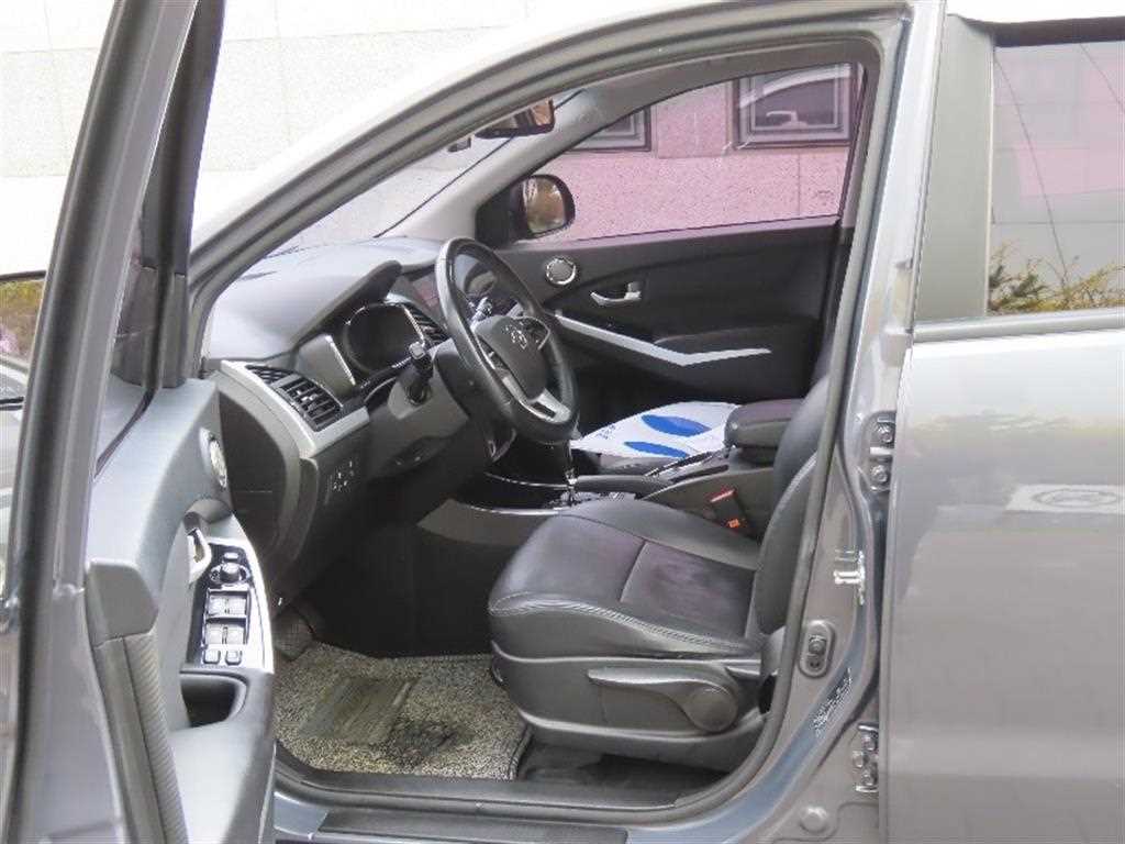 Ssangyong Korando 2017 Gris - Importación desde Corea - HF Imports Iquique - Foto 13