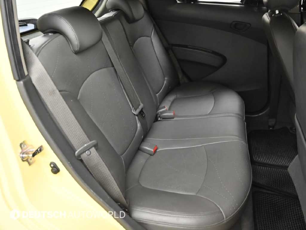 Chevrolet Spark - Vista 12