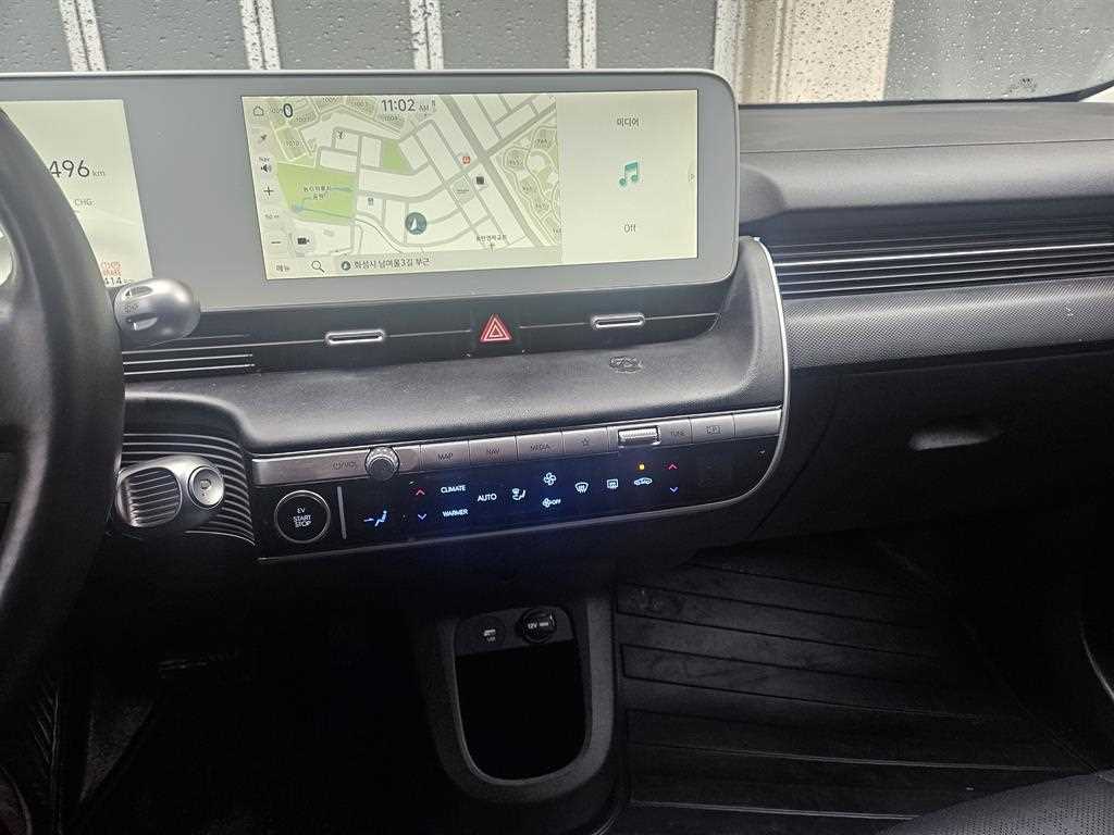 HYUNDAI Ioniq 5 - Vista 9