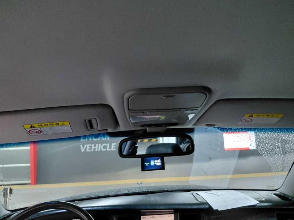 HYUNDAI Equus - Vista 11