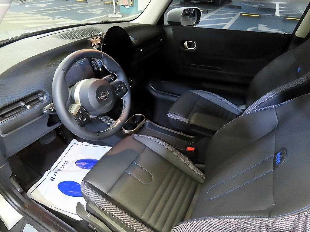 Mini Cooper - Vista 10