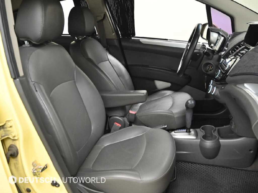 Chevrolet Spark - Vista 10