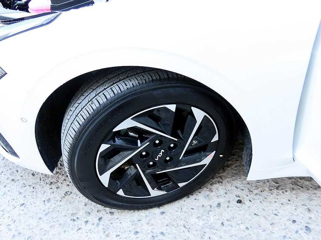 KIA K5 2025 Blanco - Importación desde Corea - HF Imports Iquique - Foto 20