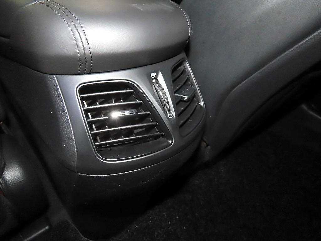 HYUNDAI Grandeur 2016 Negro - Importación desde Corea - HF Imports Iquique - Foto 18