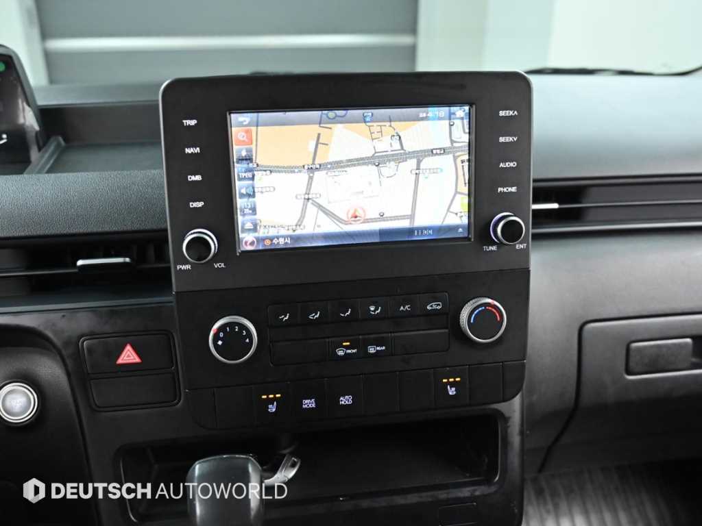 HYUNDAI Staria 2024 Gris - Importación desde Corea - HF Imports Iquique - Foto 14