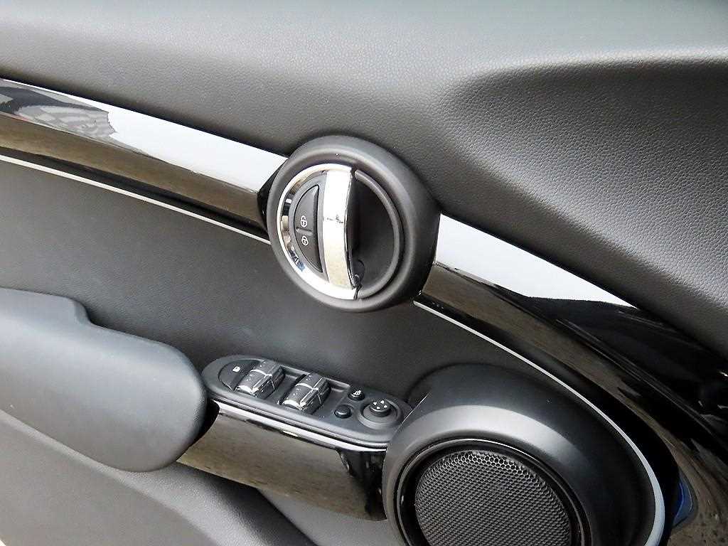 Mini Cooper - Vista 11