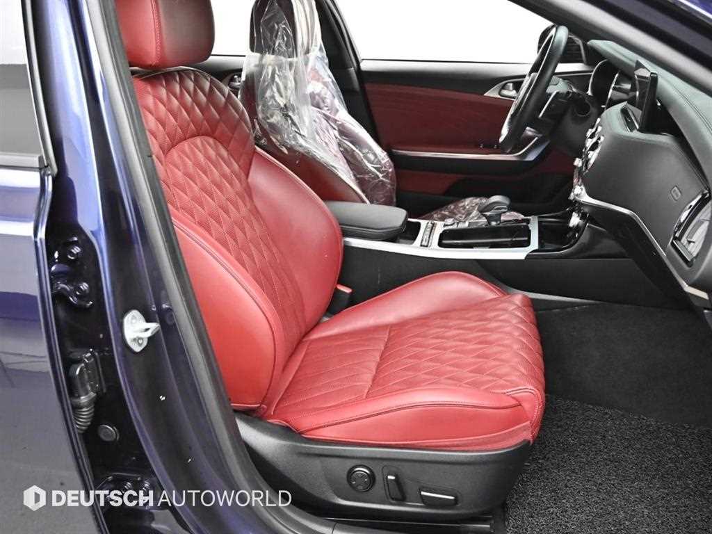 KIA Stinger - Vista 10