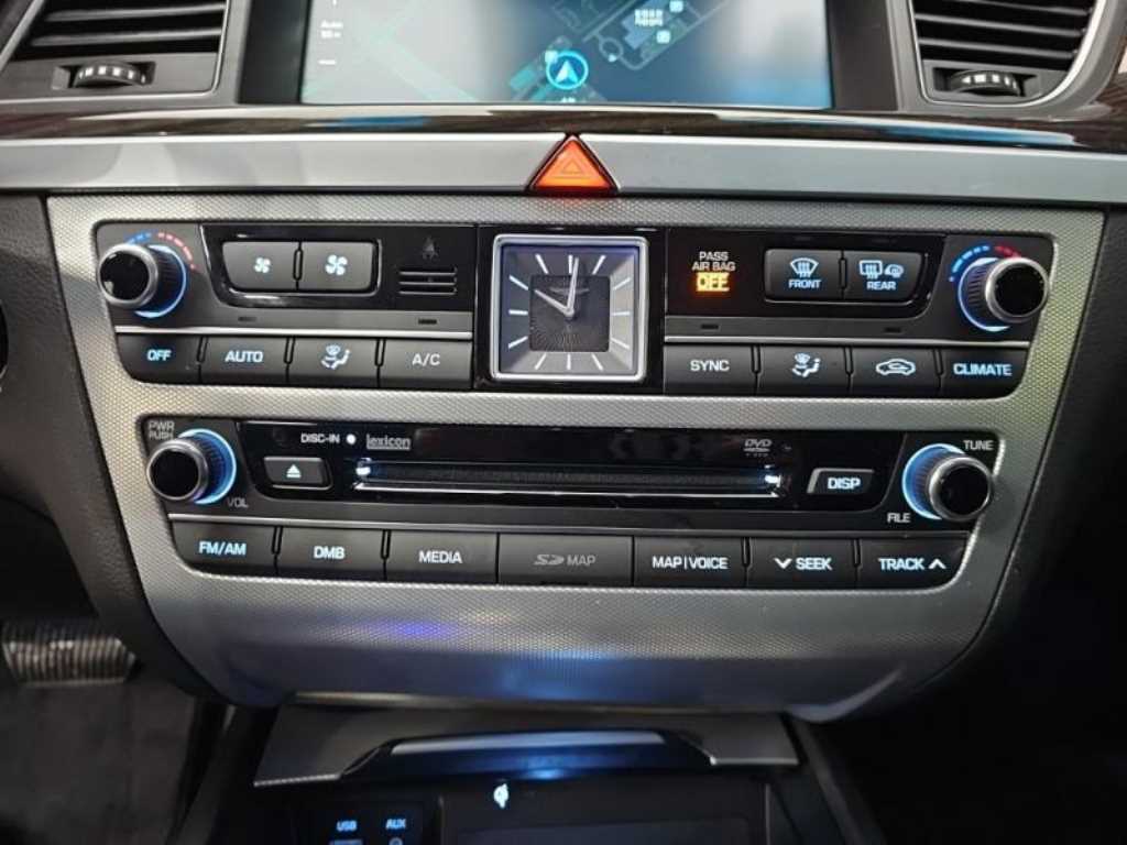 Genesis G80 - Vista 11