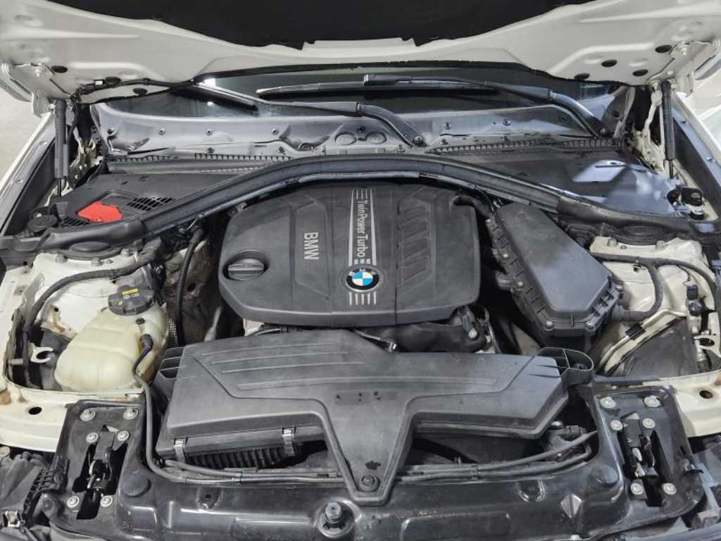 BMW Gran Turismo 2015 Blanco - Importación desde Corea - HF Imports Iquique - Foto 19