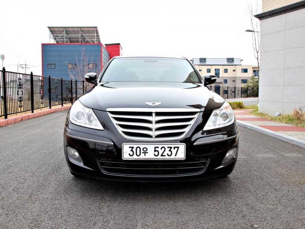HYUNDAI Genesis 2009 Negro - Importación desde Corea - HF Imports Iquique - Foto 1